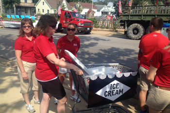 Bank of Washington employees waiting to hand out ice cream during the fair parade